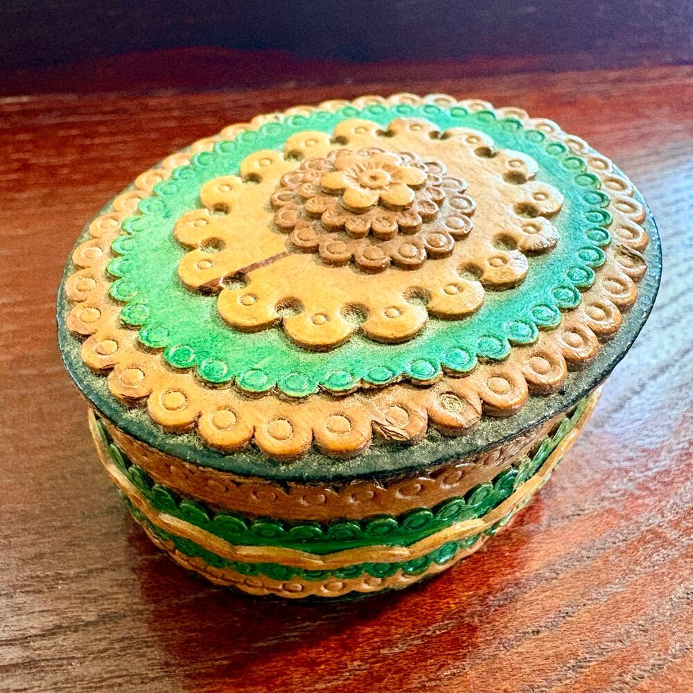 Russian Birch Bark Trinket Box Beresta Folk Art Floral Oval Keepsake